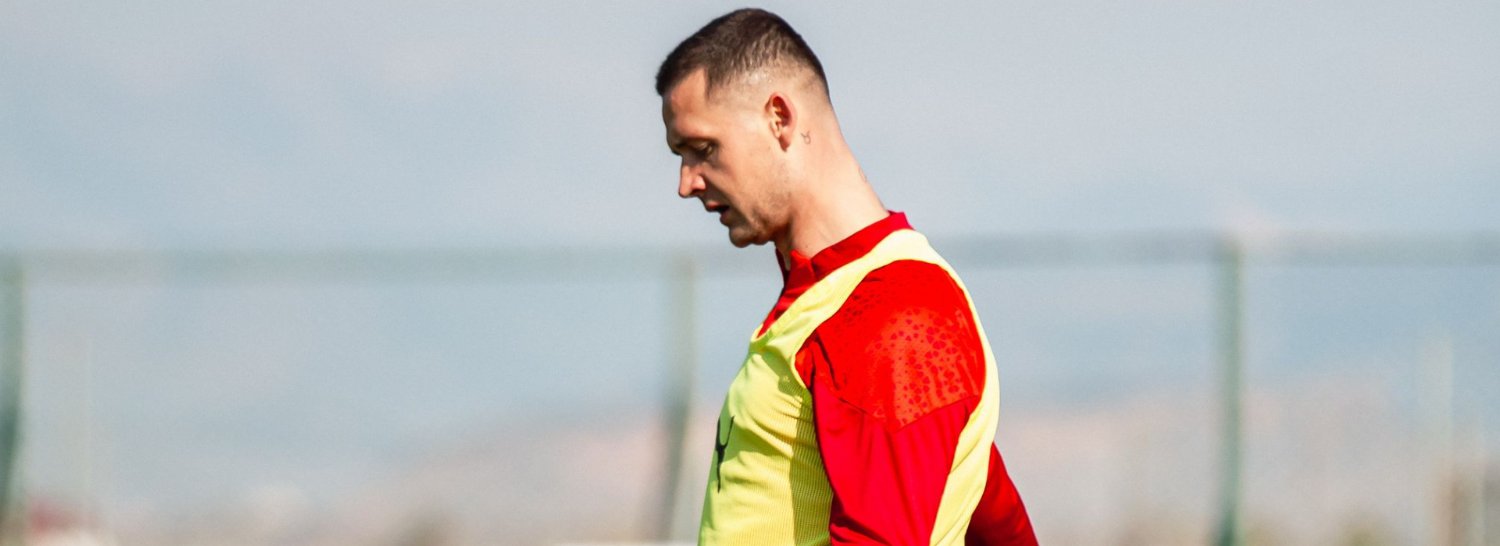 Zbrojovka se lou�� s�Romanem Poto�n�m