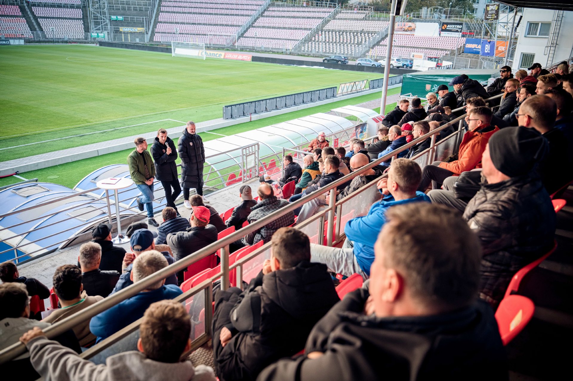 Na pivo s managementem: Zbrojovka po��d� dal�� setk�n� s p��znivci