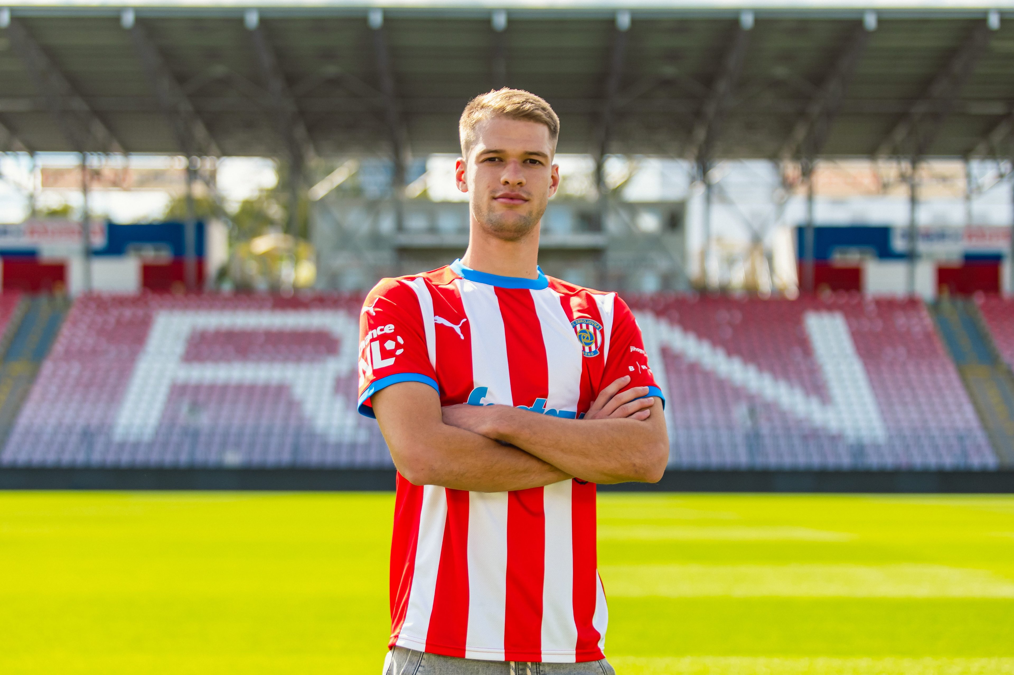 Velk� posila pro Zbrojovku! Do Brna zam��il talentovan� z�lo�n�k Martin Gjorgievski