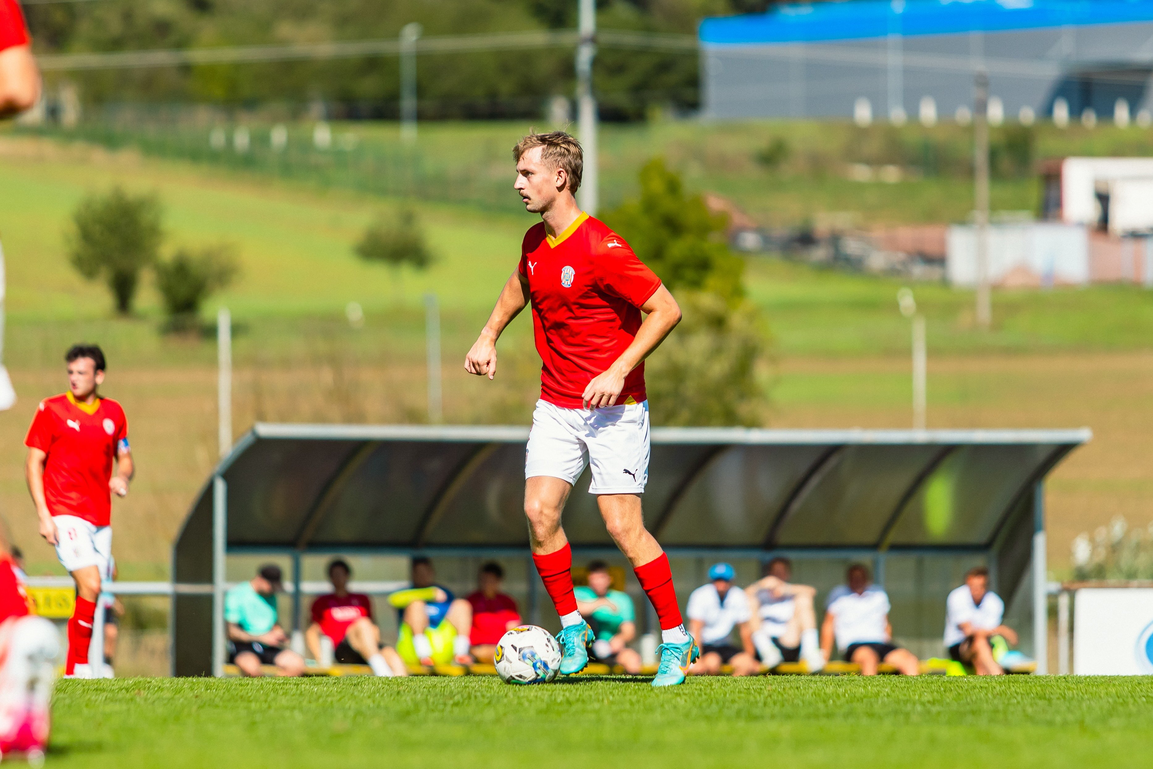 Zm�ny v k�dru b��ka: Trojice hr��� m��� do Kladna