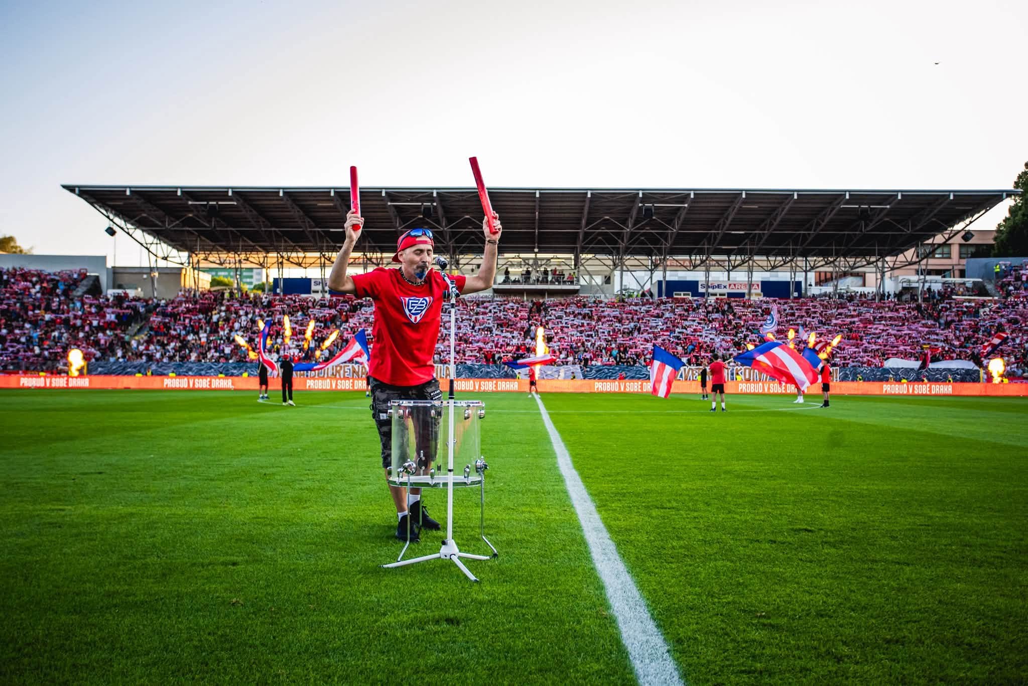 Hymna Zbrojovky Brno p�ed za��tkem sezony 2026/2027