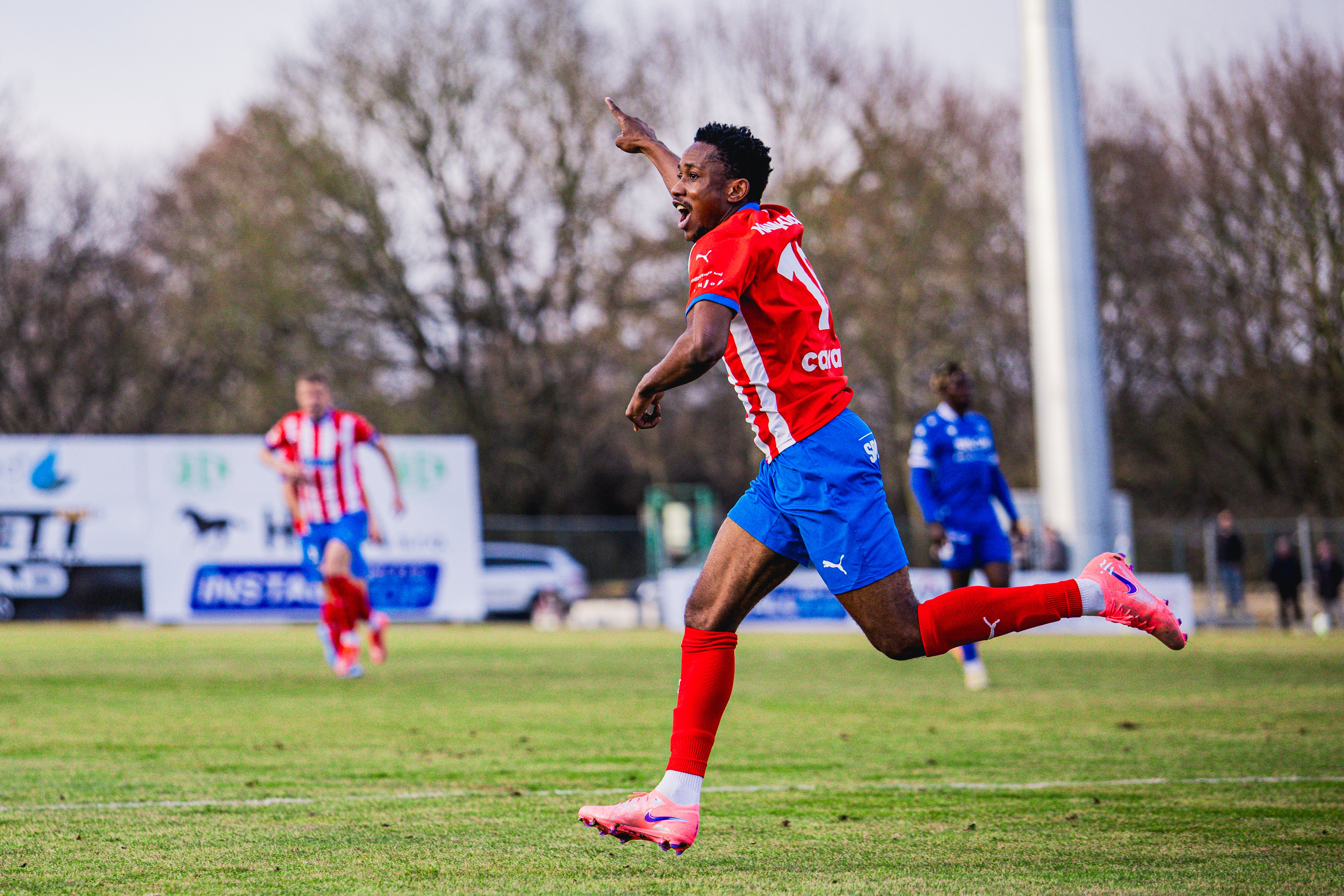 �l�gr kola pro Zbrojovku! V�t�zstv� nad T�borskem zajistil v z�v�ru Kanakimana