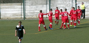 Juniorka nad�lovala Plzni. V�vra se bl�sknul hattrickem za 12 minut