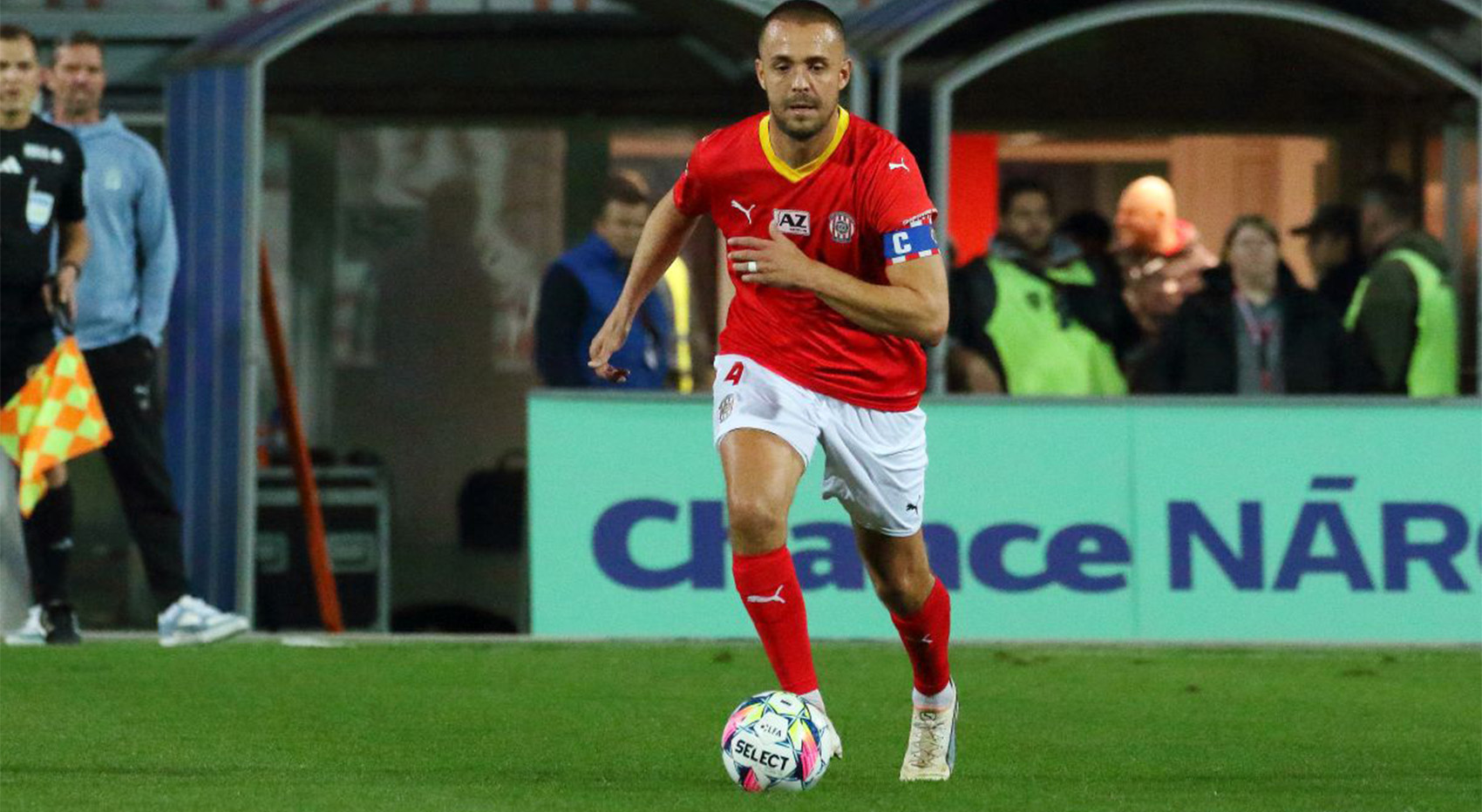 Ve Zbrojovce kon�� odchovanec Lud�k Pernica