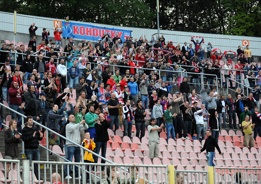 Kupte si vstupenku v p�edprodeji, vyhnete se front�m v extr�mn�m horku