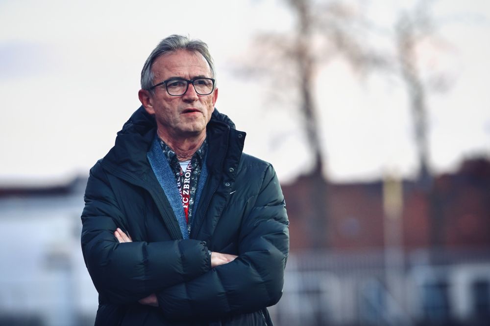 VIDEO: Tren�r Mach�lek po utk�n� s Uni�ovem