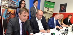 Vznik ml�de�nick� akademie posv�cen posledn�m podpisem, startuje v z���