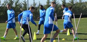 VIDEO: Prvn� den na soust�ed�n� v Turecku