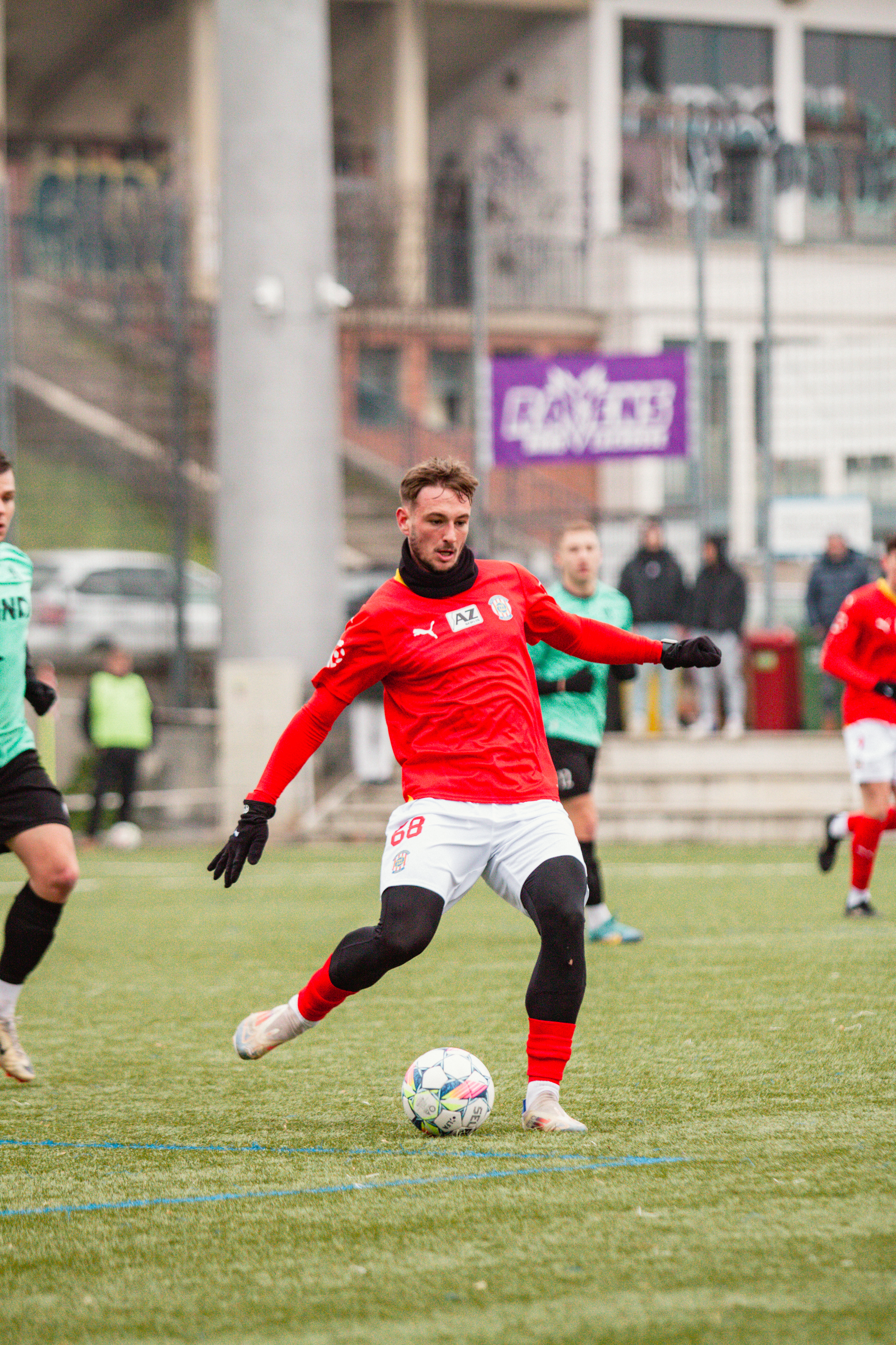 Zbrojovka na �vod p��pravy p�est��lela Hodon�n