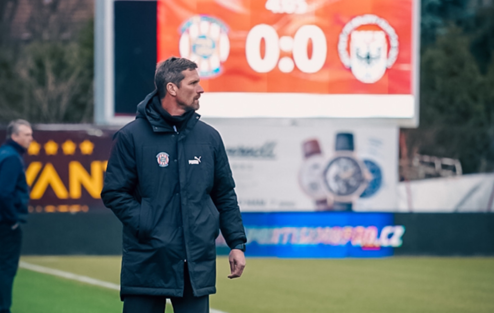 Tren�r Jaroslav Hynek po utk�n� s Chrudim�