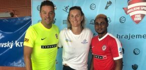 Aqualand Cup op�t nav�t�vili i Zbrojov�ci