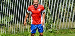 Dal�� letn� posilou je obr�nce Pavel Eismann