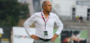 Tren�r Pivarn�k p�ed utk�n�m s �esk�mi Bud�jovicemi