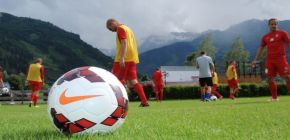 St��pky z Kaprunu: Zbrojovka nedaleko Leverkusenu