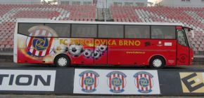 Cesta mlad�ch Zbrojov�k� - za Zbrojovkou do Rosic!