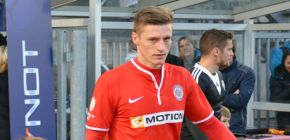 Neb�h�me po les�ch, ale s m��em, pochvaluje si Radek Buchta