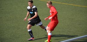 Stanislav V�vra se d�ky hattricku stal Hr��em kola Juniorsk� ligy