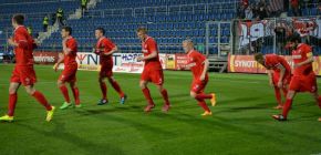 Ze z�kulis� klubu - prvn� prom�ny k�dru pro p��t� ro�n�k