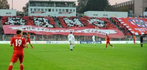 Prvn� pohyby v k�dru - kon�� Moukanza, Zbrojovka v�b� Jana Pol�ka