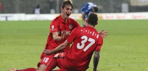 Mus�me z�stat pokorn�, nab�d� Martin Chrien