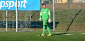 Tr�ma spadla po prvn�m g�lu, l��� premiant Halouska