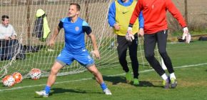 Z�pasy se Slavi� beru po��d tro�ku jinak, prozrazuje p�ed startem jara Hy�ka