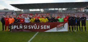 VIDEO: Kopeme za fotbal - Zbrojovka hostila Horn� Lhotu