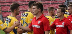 Je to pro n�s ztr�ta, hovo�� o rem�zov�m utk�n� s Teplicemi Lutonsk�