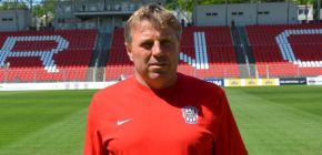 V�t�zn� gener�lka - junio�i v Krom���i usp�li