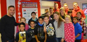 VIDEO: Zbrojovka op�t rozd�vala radost d�tem z d�tsk�ch domov�