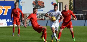 JUNIORKA: T�inec u�t�d�il Zbrojovce prvn� prohru v nadstavb�