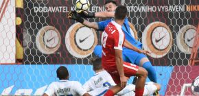 Fandil jsem kluk�m, aby to zvl�dli, ��kal Vra�til po utk�n� se Spartou