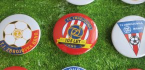 Pom�hejte s n�mi - koup� limitovan� s�rie zbrojov�ck�ch odzn��k�!