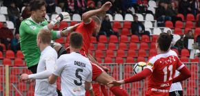 Zbrojovka ani po dobr�m v�konu g�l nevst�elila. Z�pas skon�il bezbrankovou rem�zou