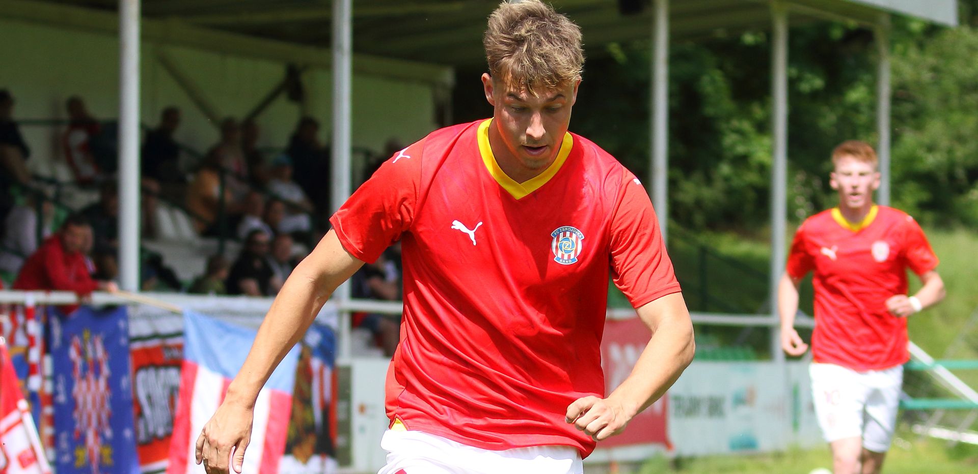 B��ko se z Hlu��na vrac� bez bod�