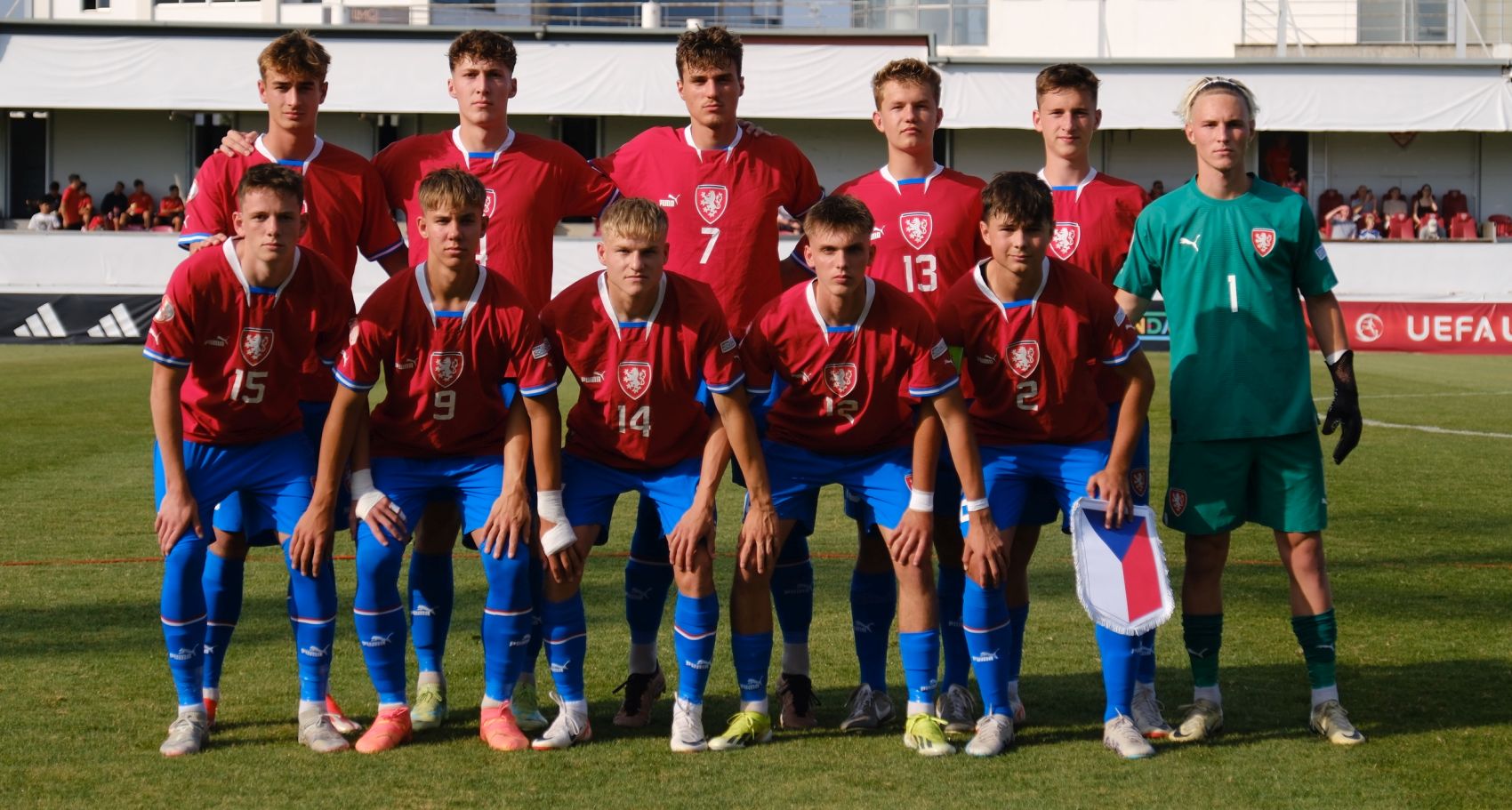 �tvrtfin�le jsme m�li zvl�dnout, mrz� po EURU �vancaru