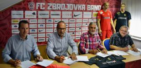 Zbrojovka prodlou�ila spolupr�ci se spole�nost� AZ SERVIS!