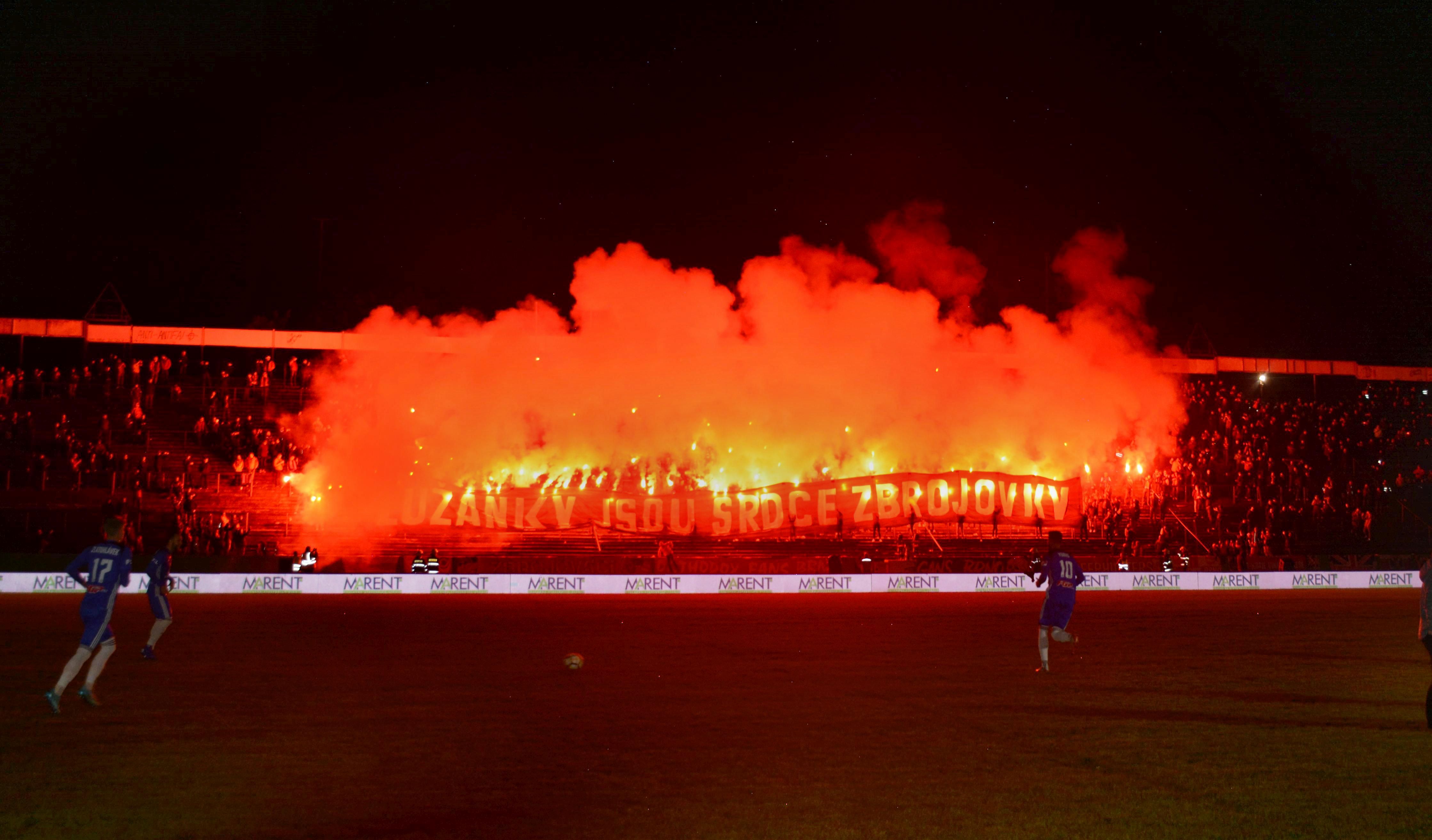 Zbrojovka porazila Sigmu, lu��neckou v�hru za��dil P�ichystal