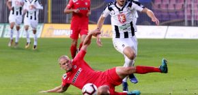 SOUHRN: Zbrojov�ci na hostov�n�