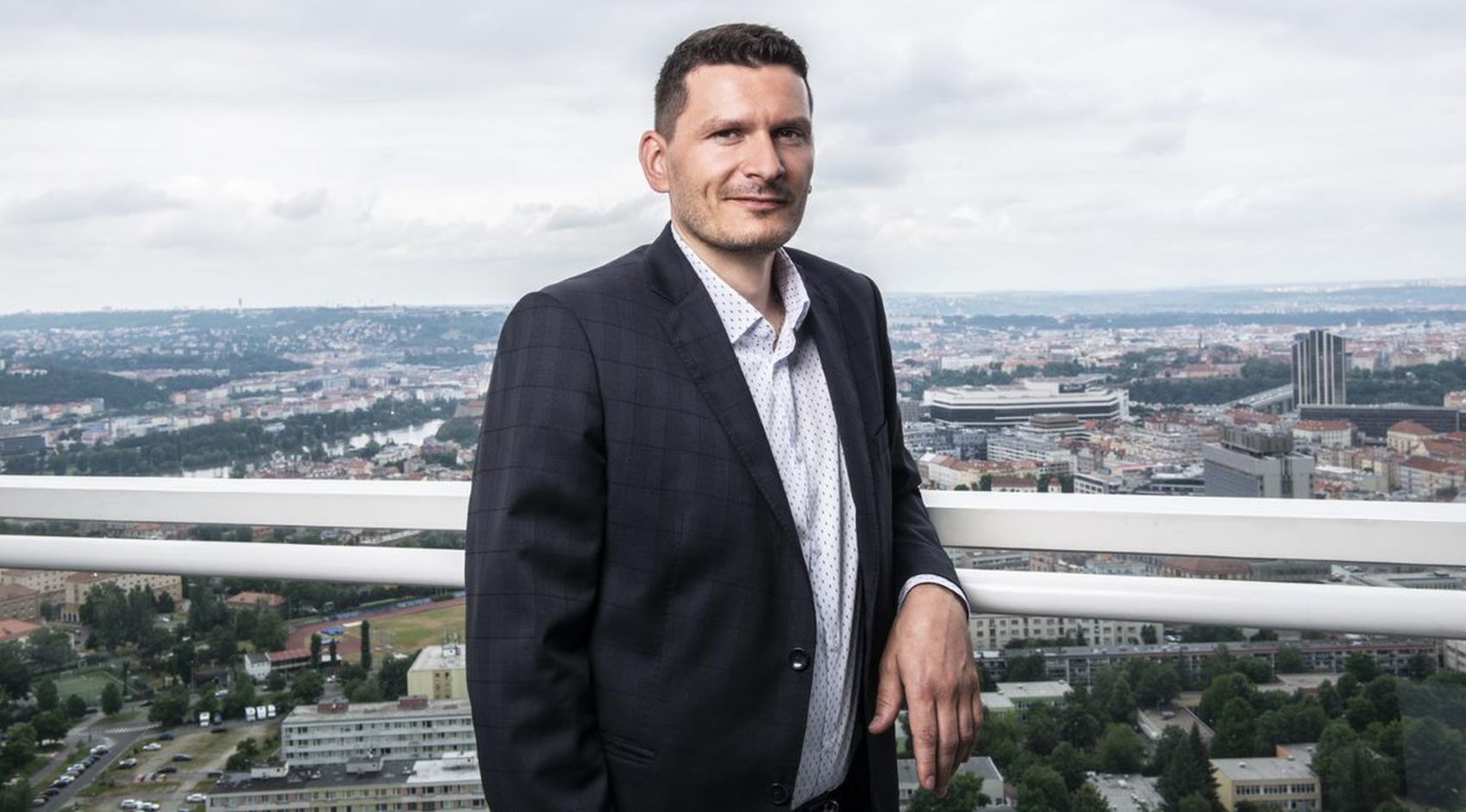 ROZHOVOR S PARTNEREM KLUBU: Lubo� Daniel (SYNERGA)