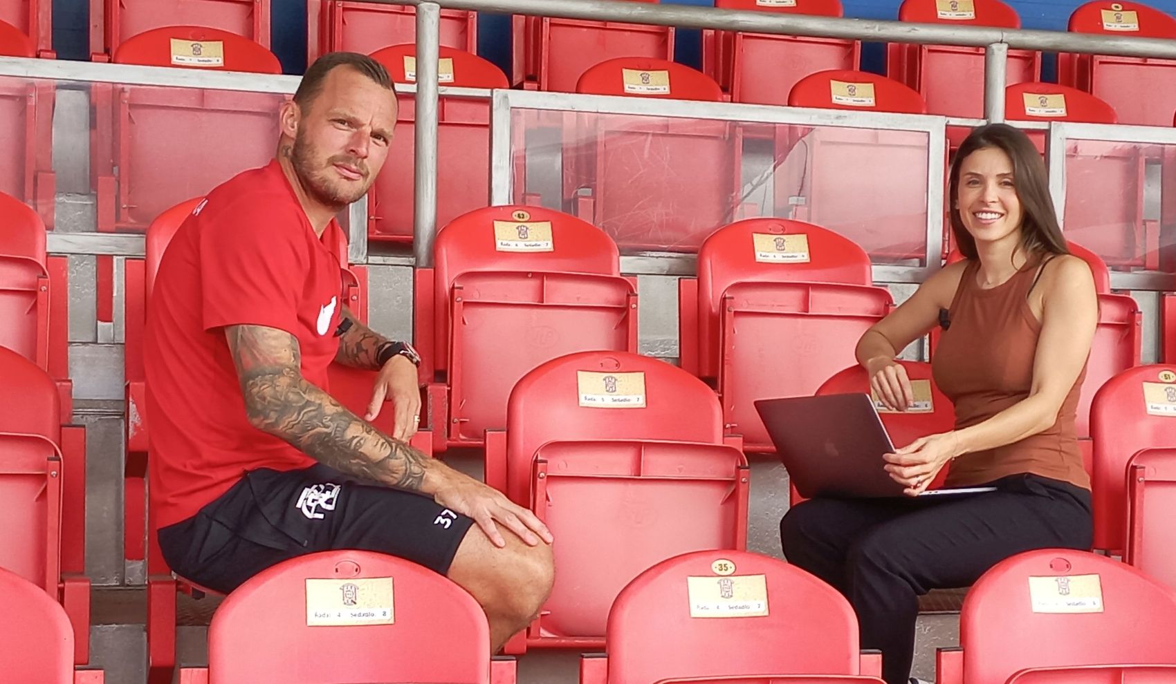 STUDIO FLINTA: Rozhovor s Kubou �ezn��kem!