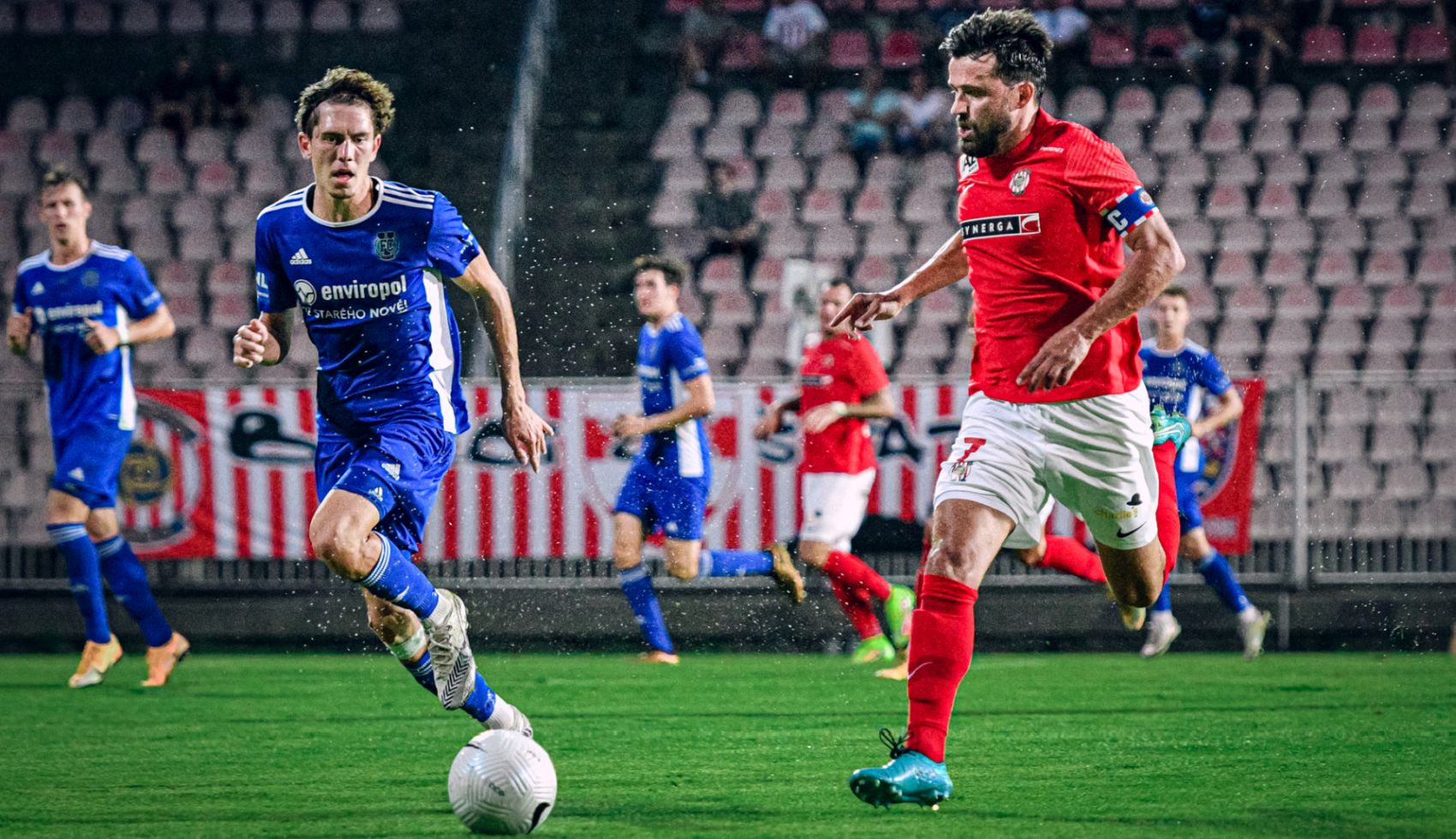 Pavel Zavadil z�tra ukon�� svou bohatou kari�ru. D�ky, Zavo�!