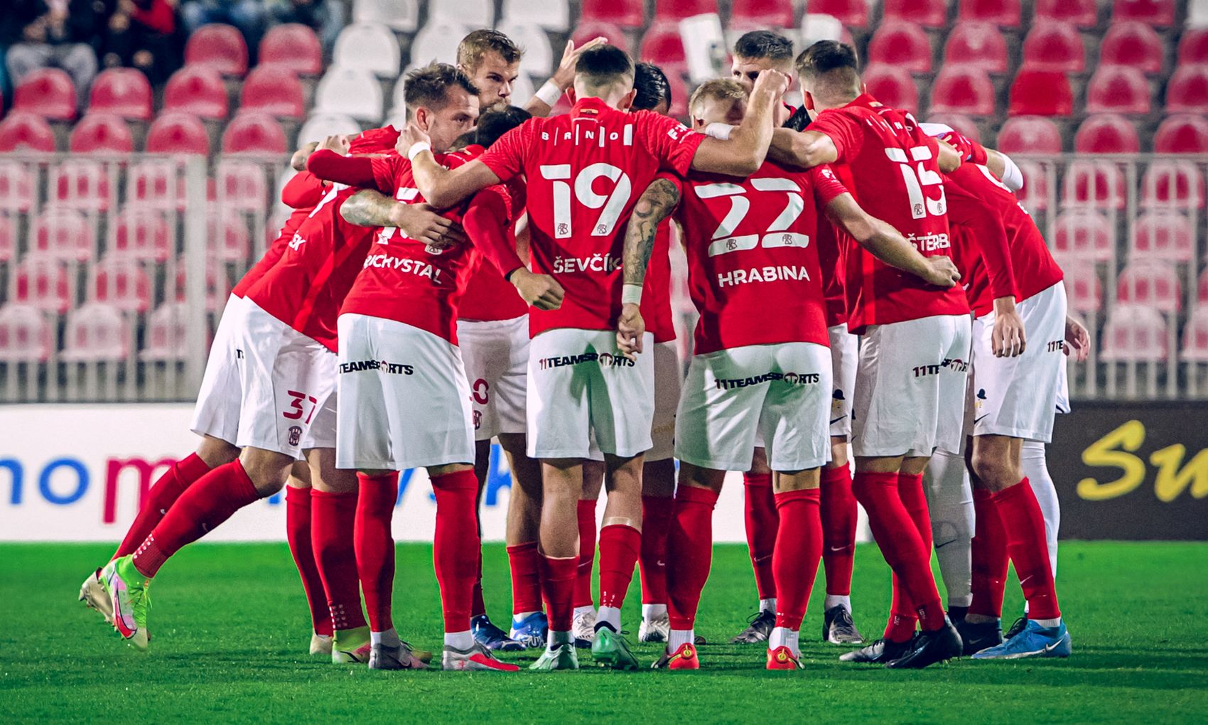 VIDEO: Sest�ih utk�n� se �i�kovem!