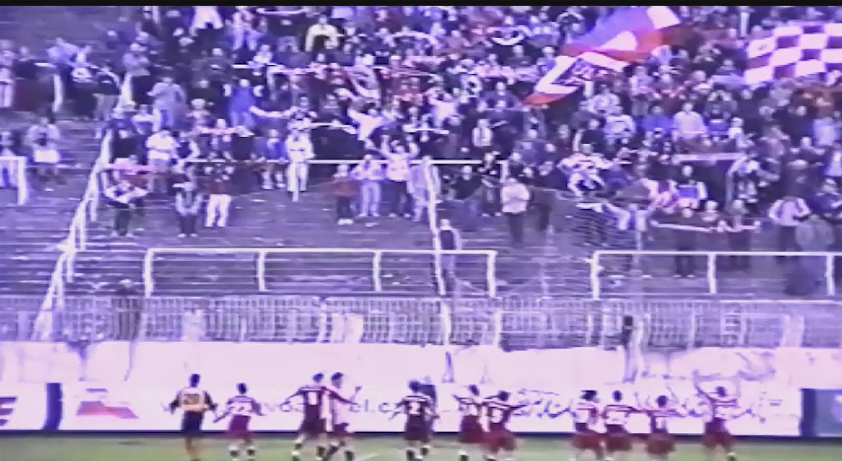 HISTORIE: Posledn� z�pas na lu��neck�m stadionu