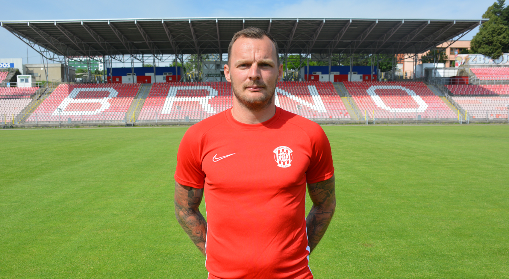 VIDEO: Jakub �ezn��ek u� je definitivn� hr��em Zbrojovky!