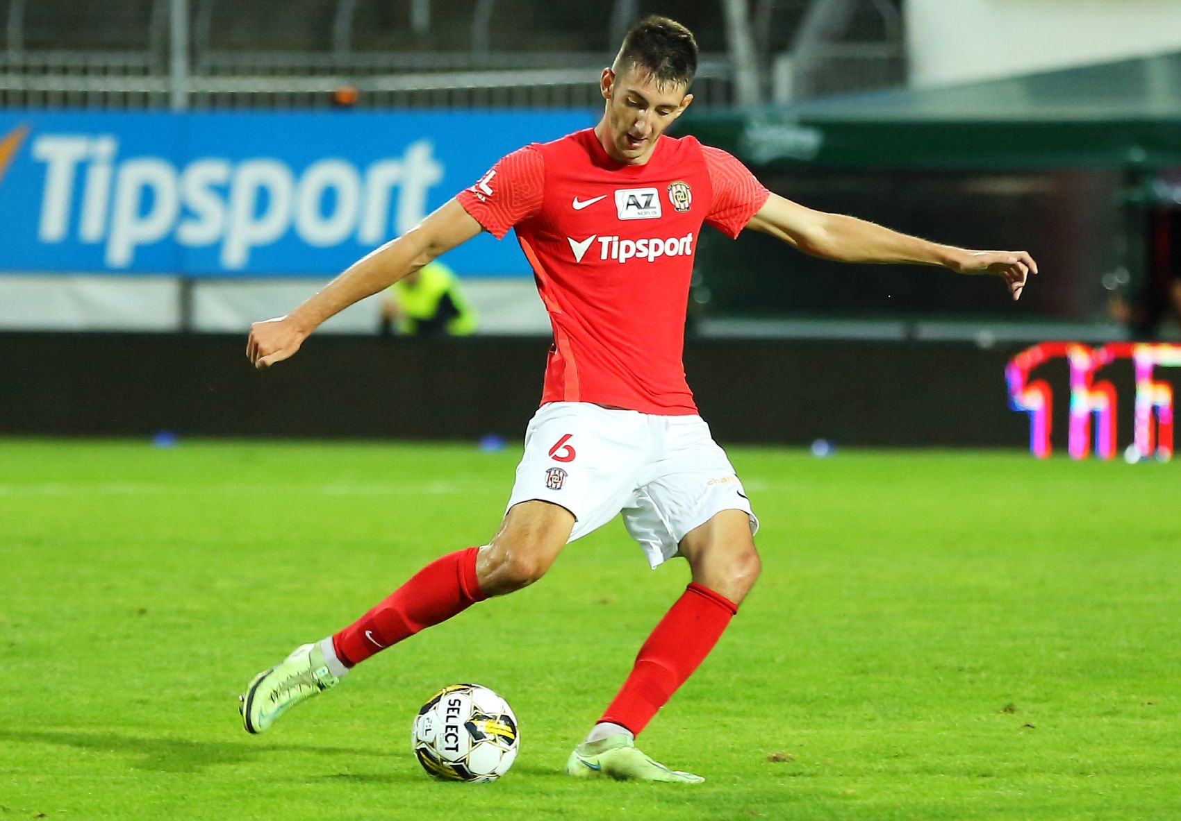 Endl po Slavii: Mrz� n�s, �e jsme lidem neud�lali radost