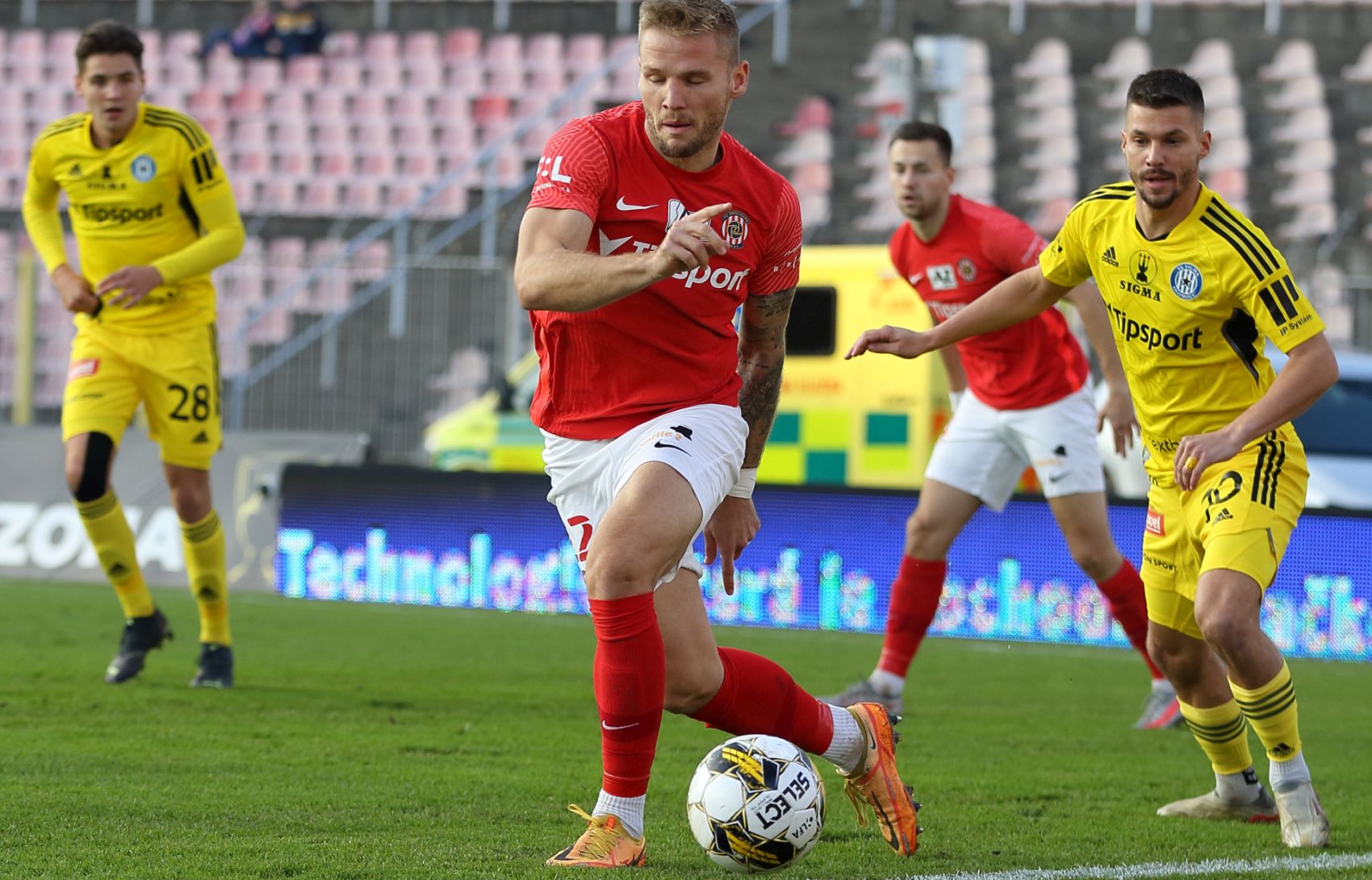 Zbrojovka nep�etla�ila Olomouc a s podzimem se lou�� por�kou