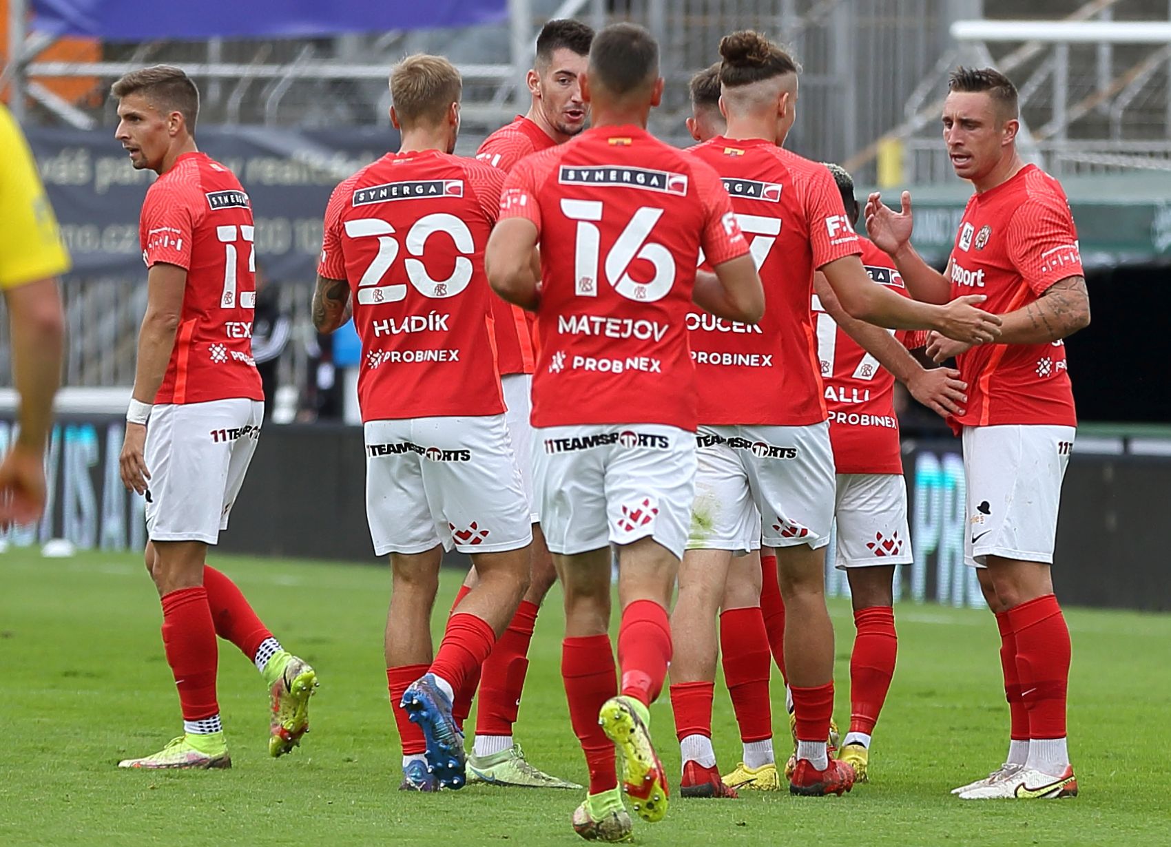 S Teplicemi nerozhodn�...