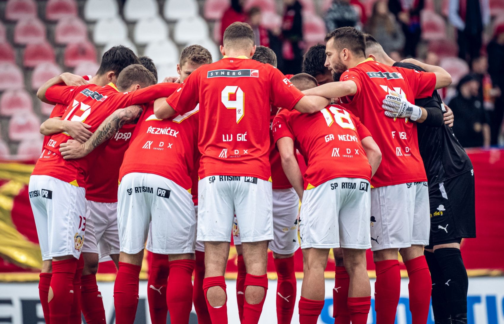 Vydra�te unik�tn� dres na podporu darov�n� krve!