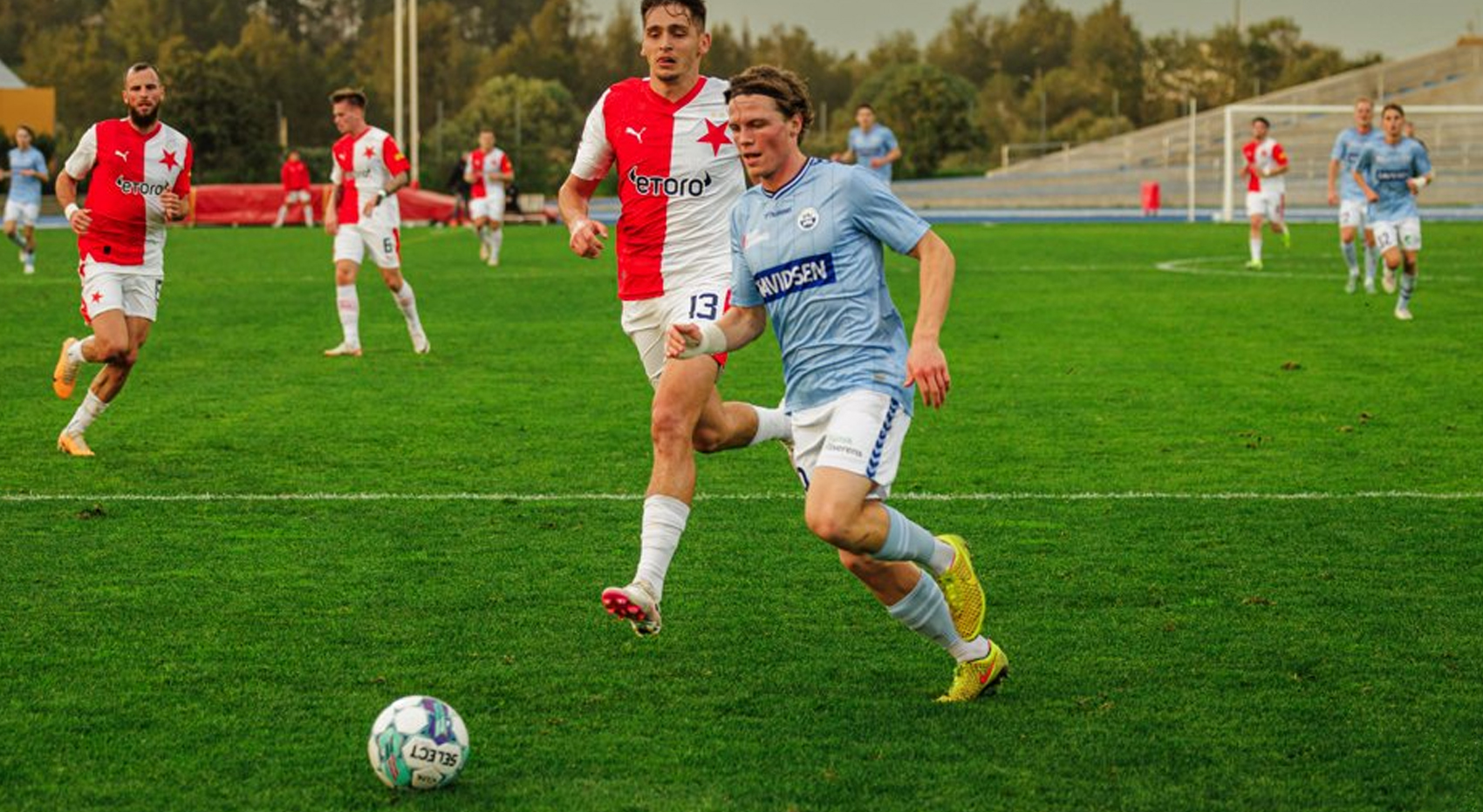 Do Zbrojovky p�ich�z� d�nsk� univerz�l Kristoffer Jørgensen